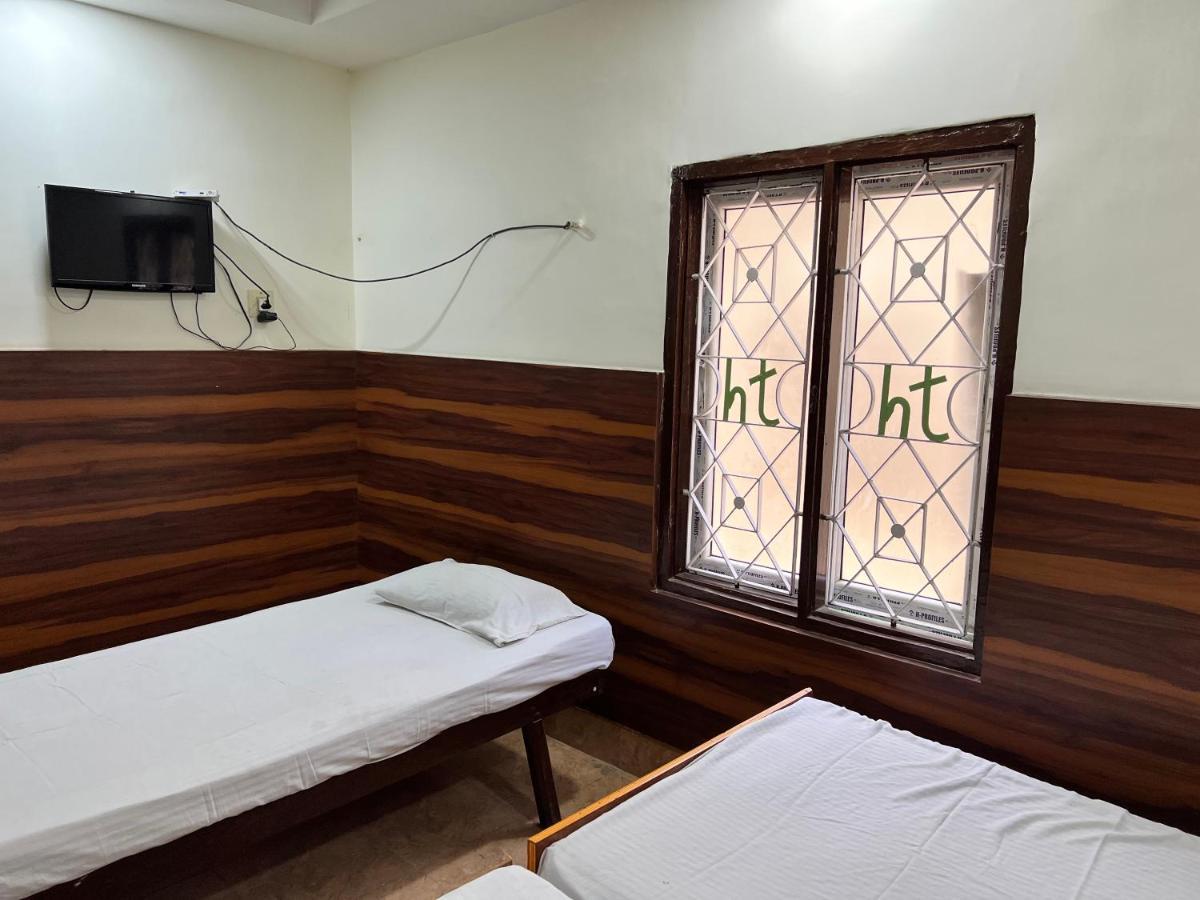 Hotel Thilak Tuticorin Exterior photo